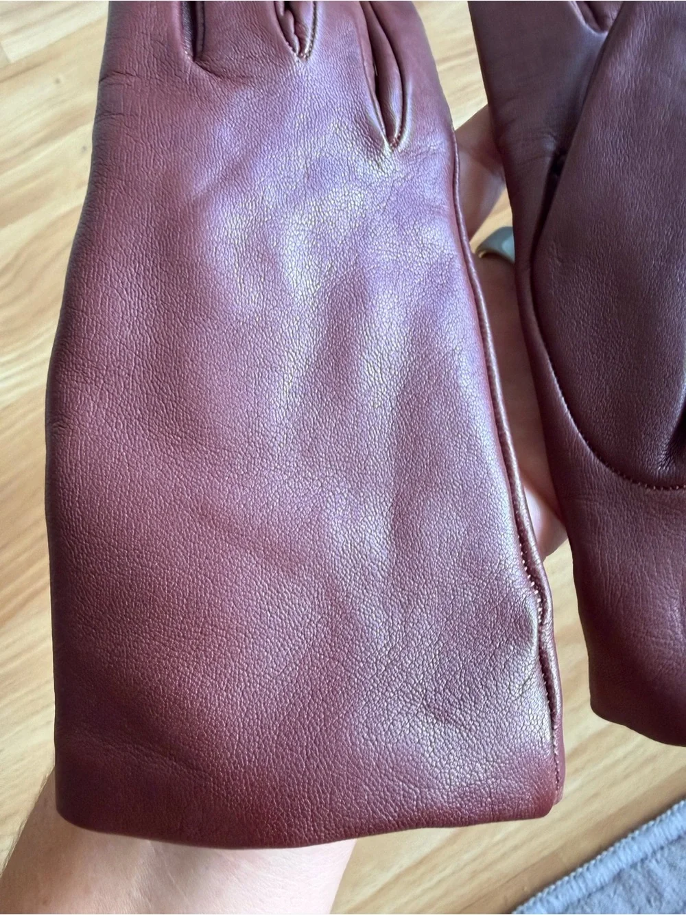 100% Cashmere Lined Leather Gloves NWT